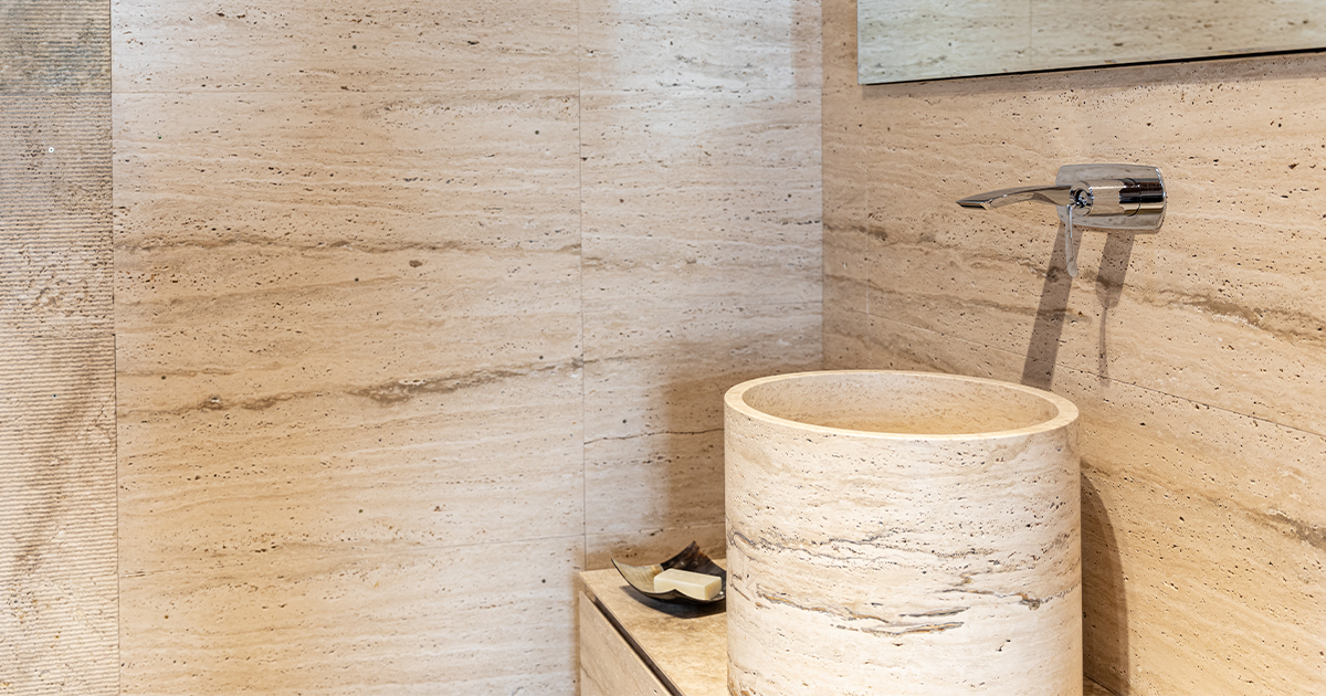 Design organico e naturale nel bagno moderno