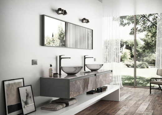 Matt vs glossy: quale finitura scegliere per il tuo bagno?