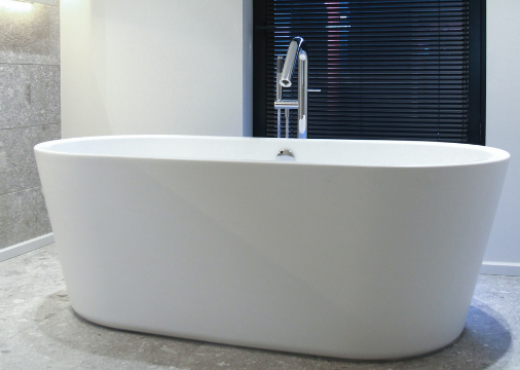 Vasca da bagno, benessere a portata di mano: come sceglierla