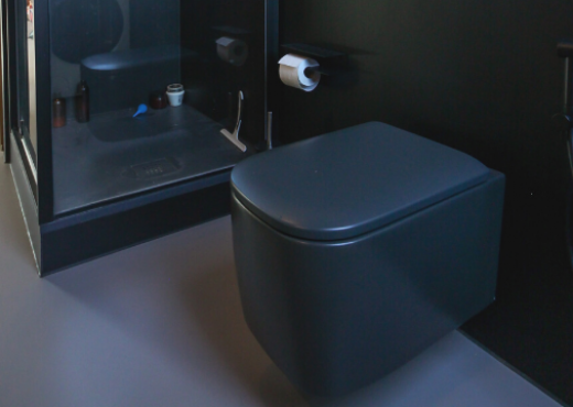 Sanitari filo muro: la rivoluzione pratica dell'estetica