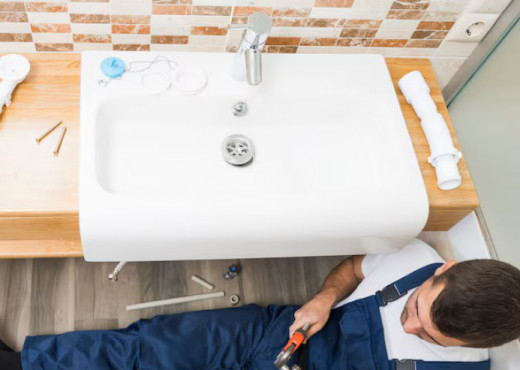 GUASTI IDRAULICI IN BAGNO